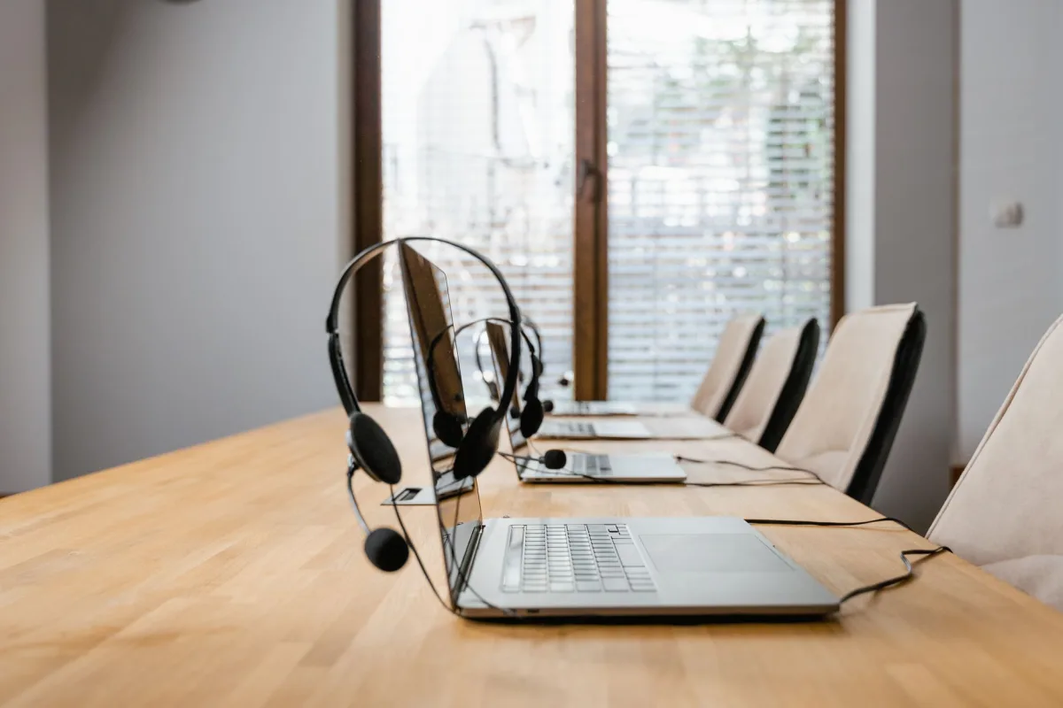 Evaluating the Impact of Automated Messaging Tools on CRM Efficiency - Tools for CRM Integration
