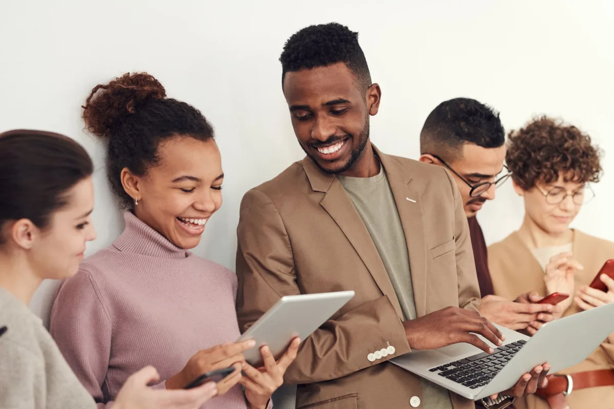 Cost-Benefit Analysis of Implementing Automated Messaging Tools for Omnichannel Communication - Tools for Omnichannel Communication