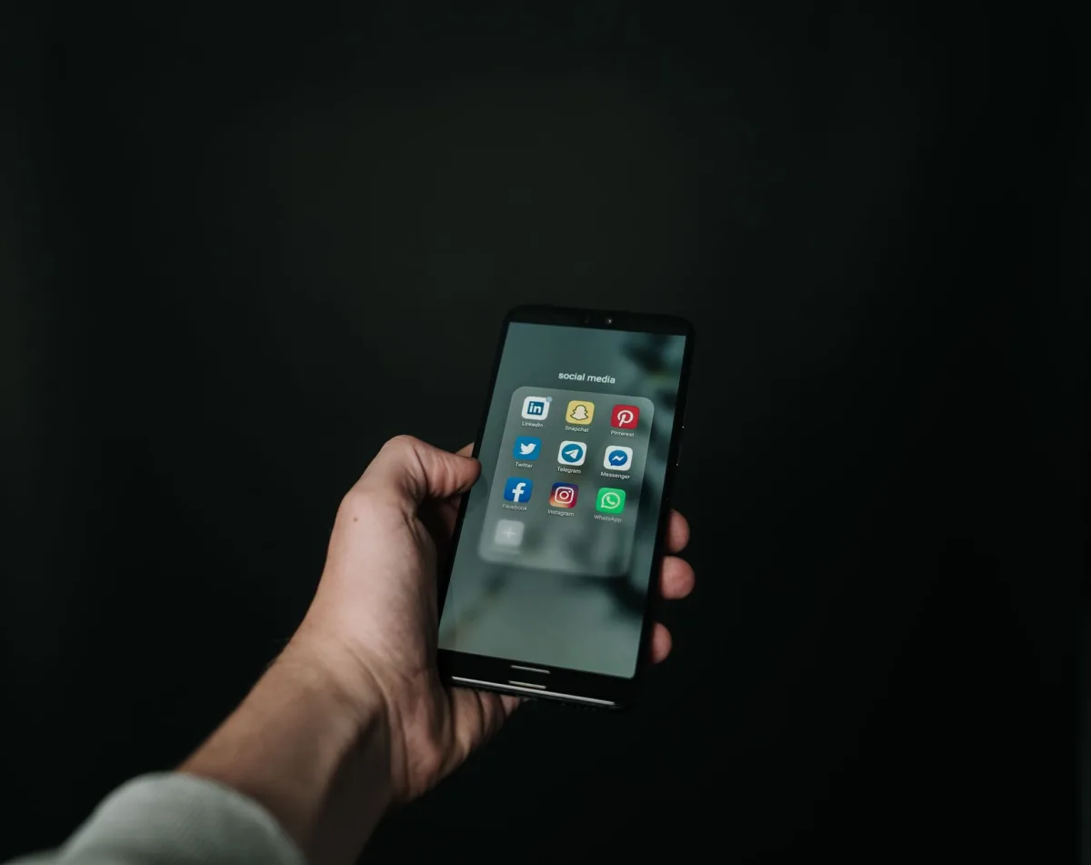 Integrating Automated Messaging Tools for Social Media Messaging with Existing Platforms - Social Media Messaging