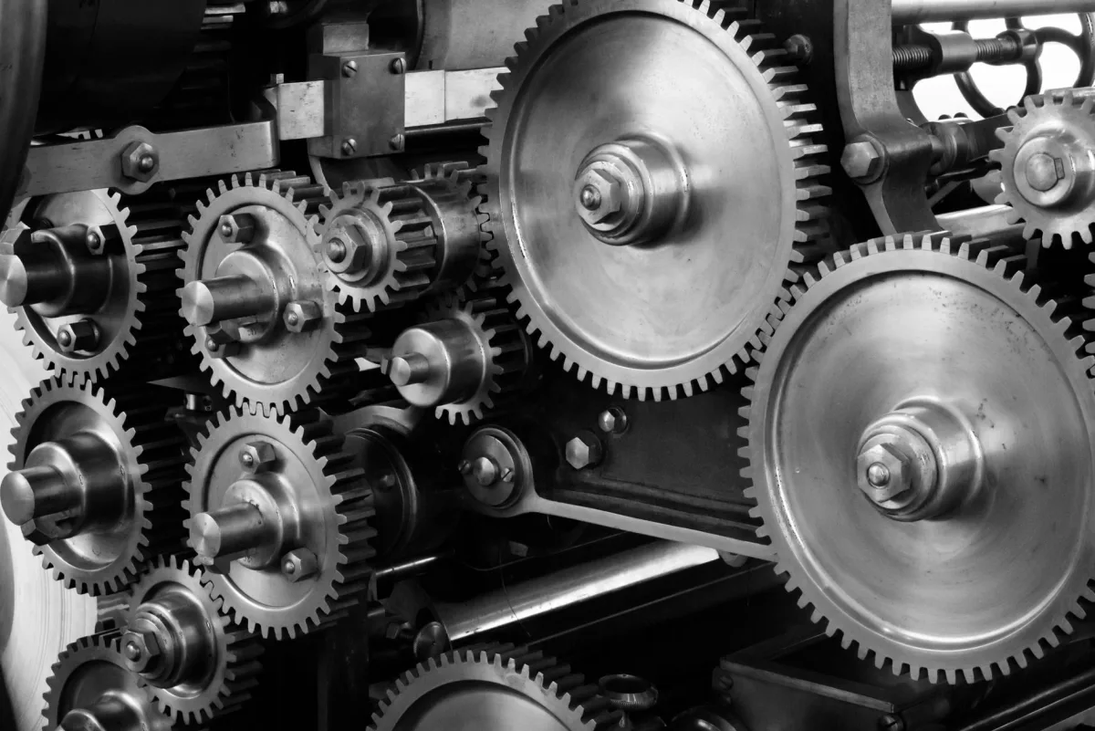 Evaluating Cost-Benefit Analysis of Smart Messaging Systems - automating business with smart
