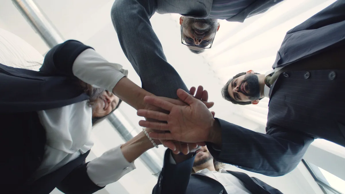 Leveraging Customer Feedback to Enhance Trust in Messaging Support - building trust through Leveraging Customer Feedback to Enhance Trust in Messaging Support - building trust through