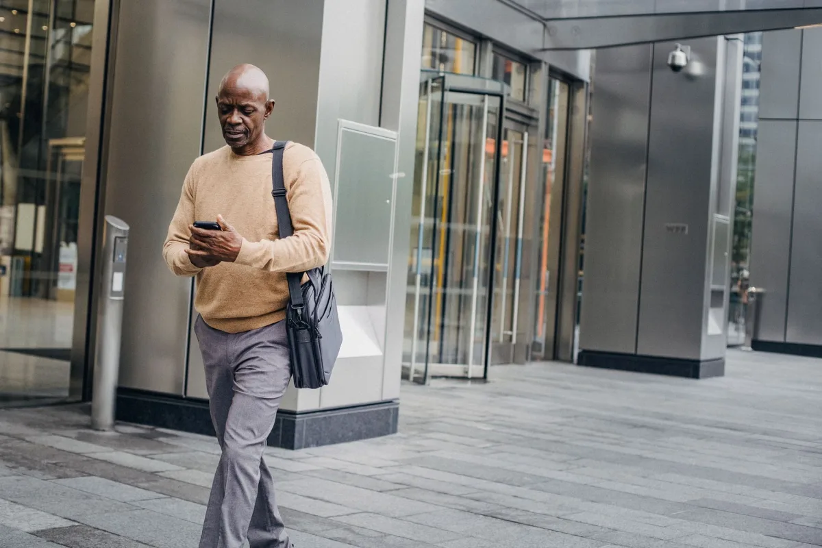 Real-World Challenges Addressed by Cloud-Based Messaging Solutions - Cloud-Based Messaging Solutions Real-World Challenges Addressed by Cloud-Based Messaging Solutions - Cloud-Based Messaging Solutions