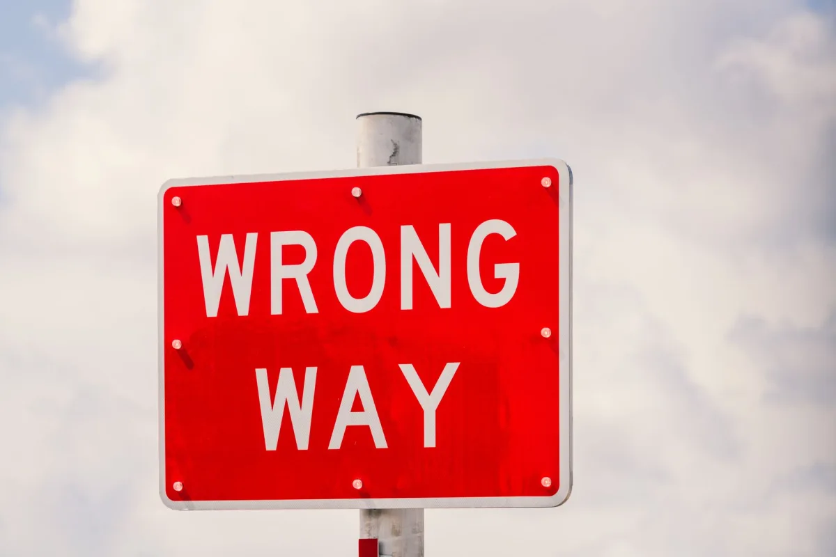 How Tone and Language Choices Lead to Communication Messaging Mistakes - communication messaging mistakes