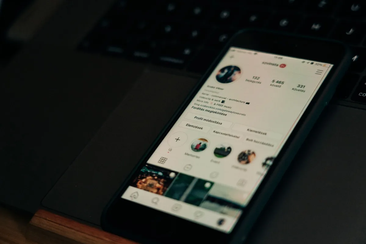 Crafting Communication Messaging for Social Media Platforms Crafting Communication Messaging for Social Media Platforms
