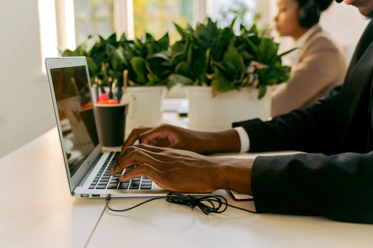 Customer Messaging Support and Automated Response Systems Customer Messaging Support and Automated Response Systems