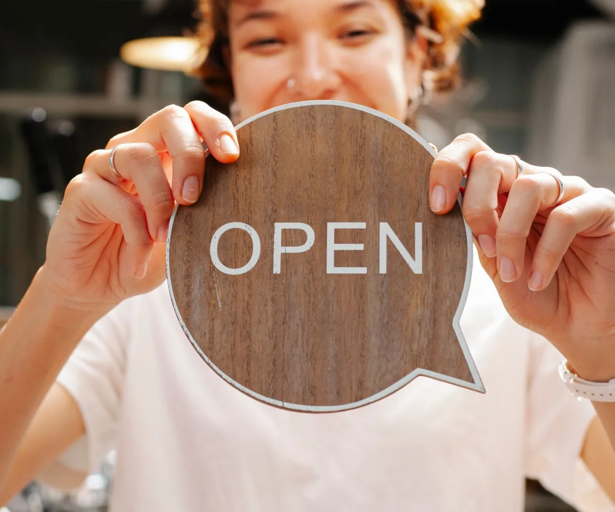 Measuring the Impact of Customer Messaging Support on Brand Loyalty - Building Brand Loyalty Measuring the Impact of Customer Messaging Support on Brand Loyalty - Building Brand Loyalty
