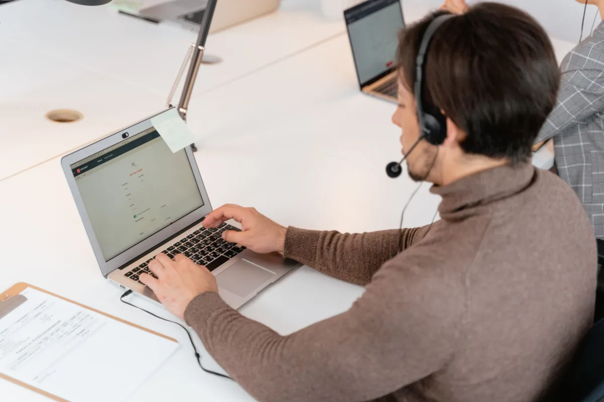 Implementing Customer Messaging Support for Omnichannel Communication: A Step-by-Step Guide - Support for Omnichannel Communication Implementing Customer Messaging Support for Omnichannel Communication: A Step-by-Step Guide - Support for Omnichannel Communication