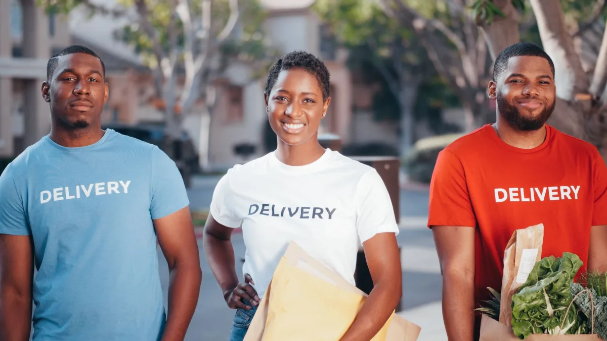 Customer Messaging Support for Order Tracking and Updates Customer Messaging Support for Order Tracking and Updates