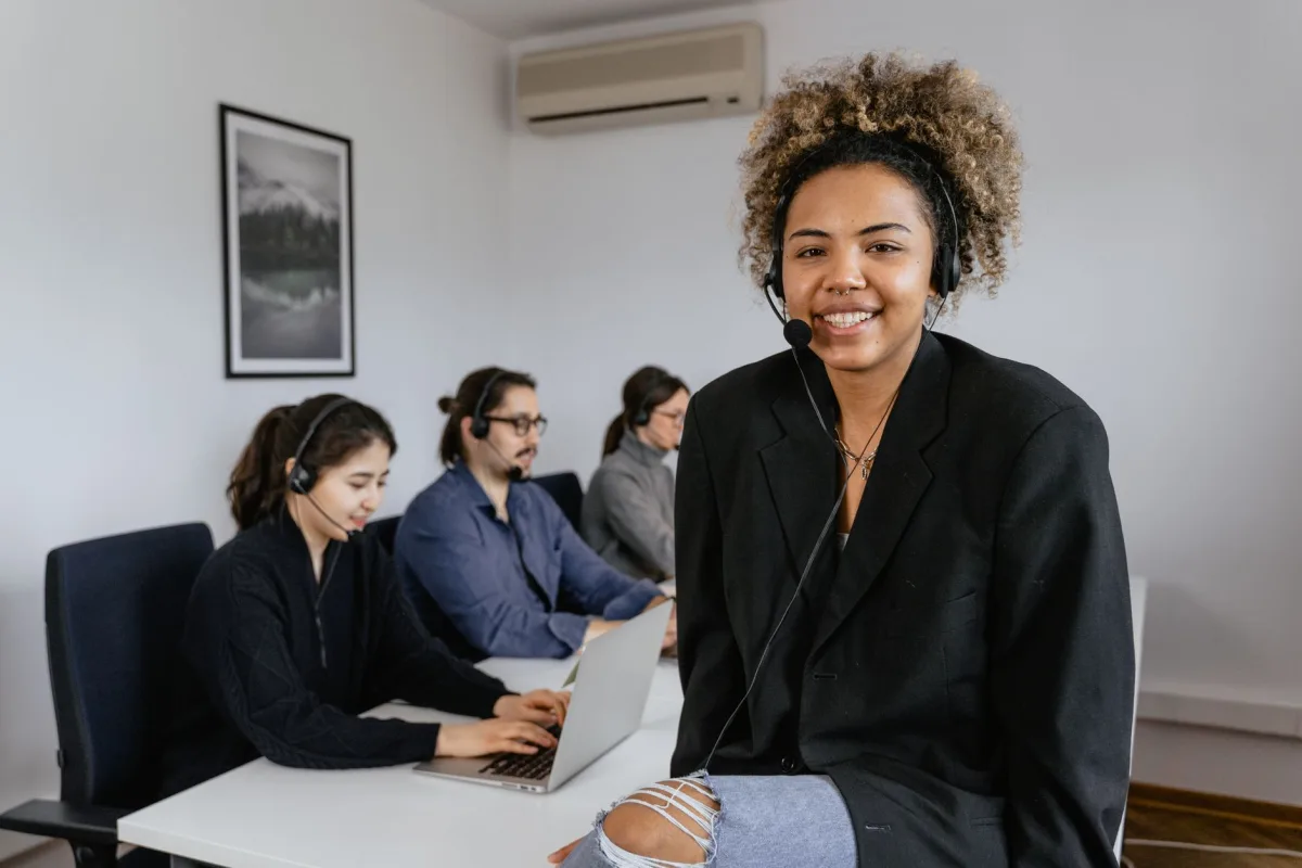 Crafting Tailored Messaging Strategies for Diverse Customer Interactions - Remote Support Teams
