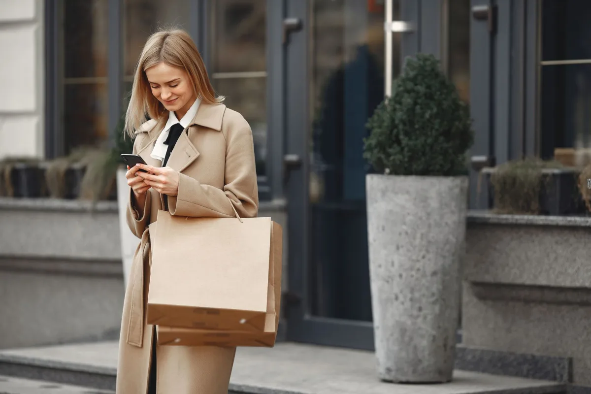 Customer Messaging Support for Retail and Omnichannel Brands Customer Messaging Support for Retail and Omnichannel Brands