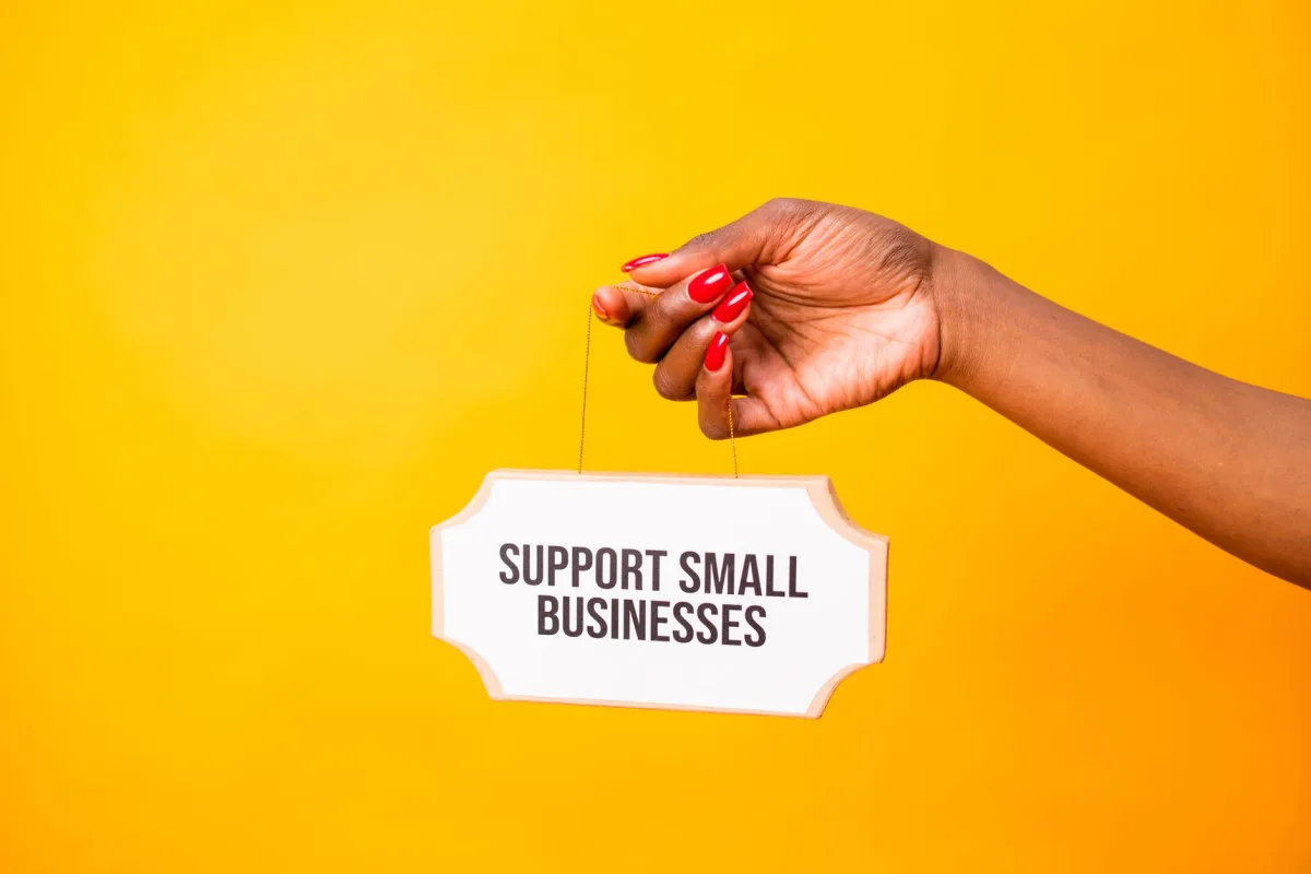 Integrating Customer Messaging Support with Existing Business Processes - Startups and Small Businesses