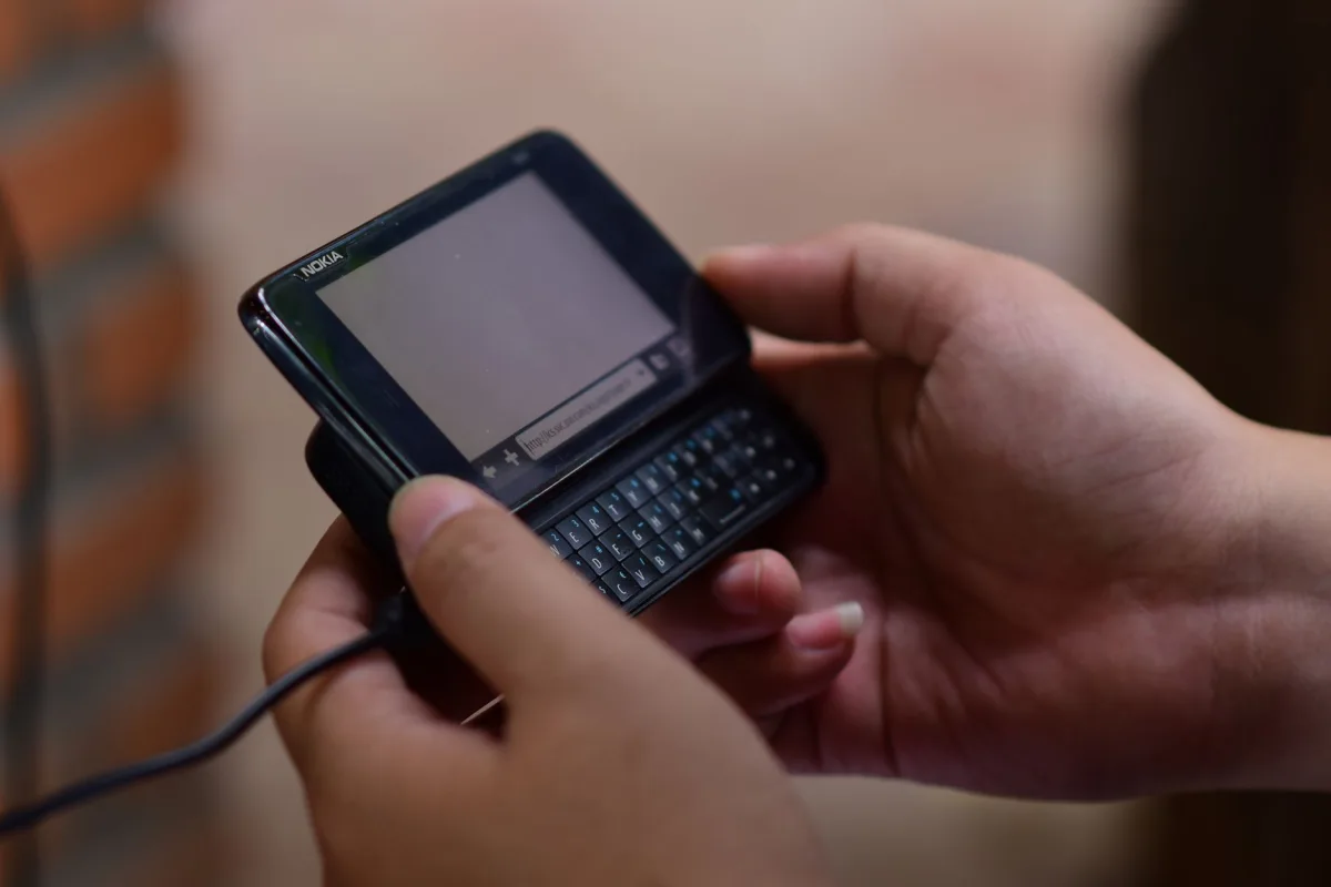Identifying User Needs in Message Technology Design - designing message technology