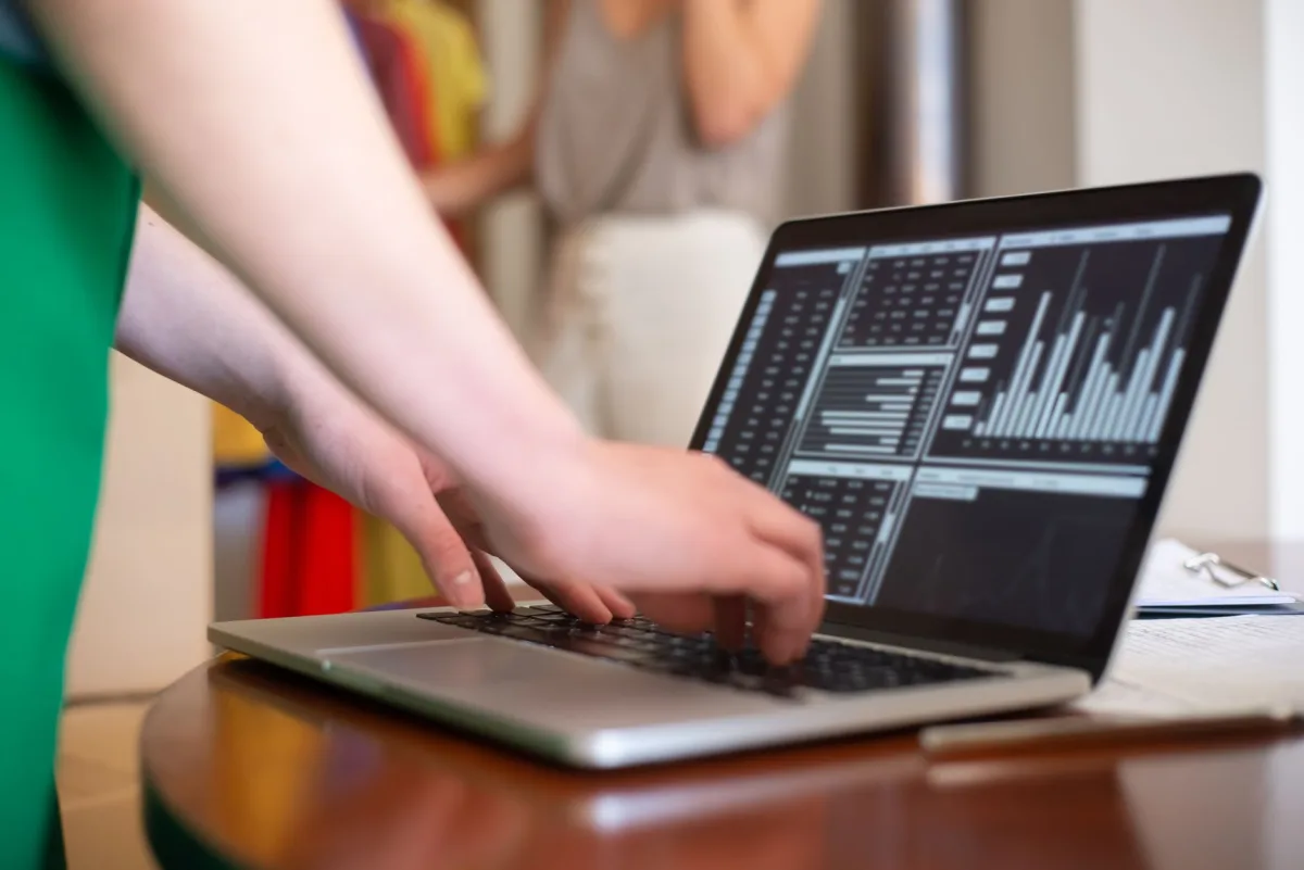 Leveraging Customer Insights to Personalize Digital Messaging - digital messaging strategies