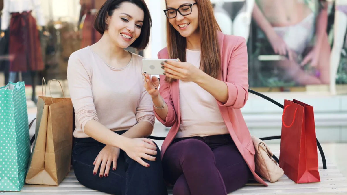 Integrating Multi-Channel Approaches in Customer Loyalty Messaging - digital messaging strategies Integrating Multi-Channel Approaches in Customer Loyalty Messaging - digital messaging strategies