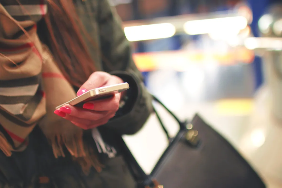 Digital Messaging Strategies for Mobile-First Customers Digital Messaging Strategies for Mobile-First Customers