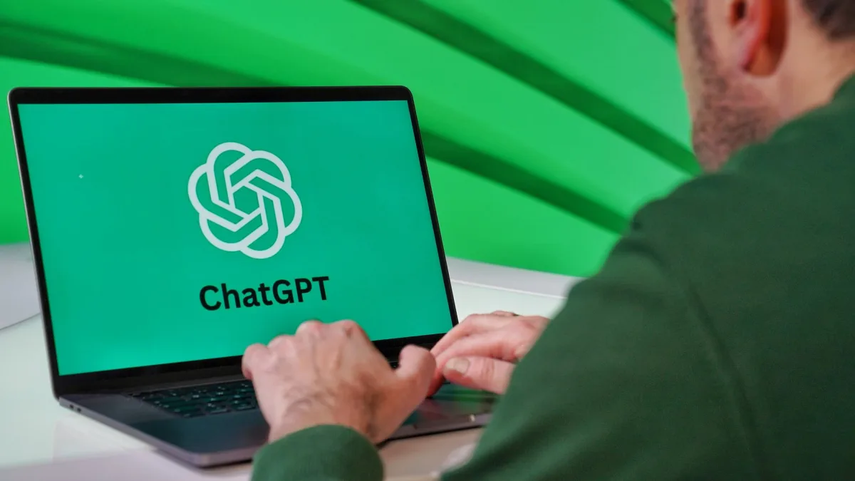 Comparative Analysis of Chatbots and ChatGPT Capabilities - From Chatbots to ChatGPT
