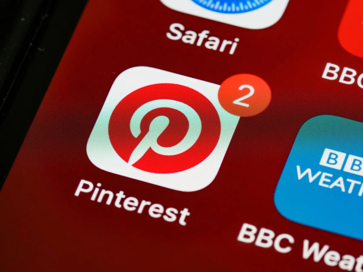 Key Differences Between Push Notifications and Smart Alerts - push notifications to smart alerts