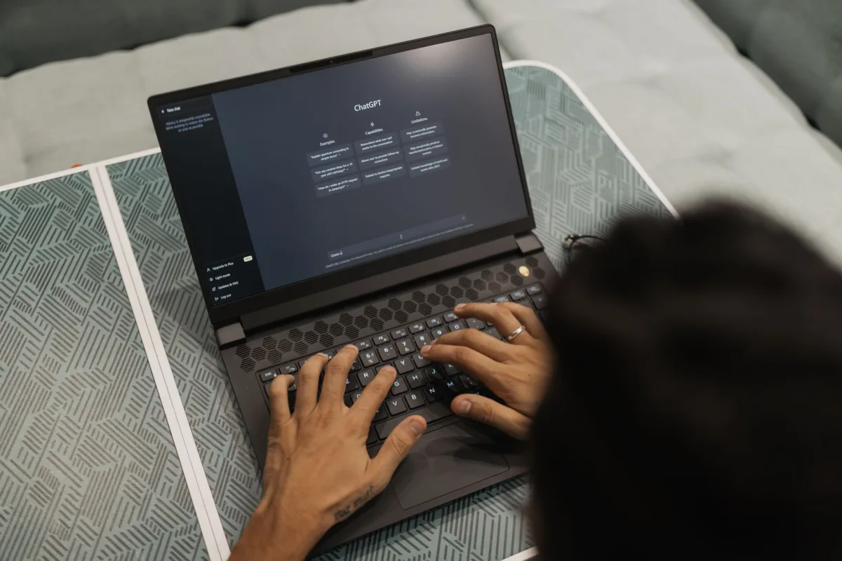 How AI-Powered Communication Messaging Works How AI-Powered Communication Messaging Works