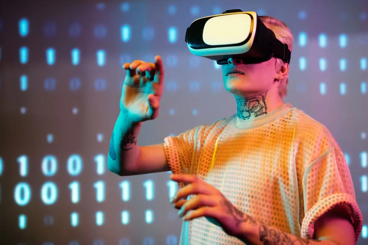 The Role of AR and VR in Enhancing User Engagement in Messaging - ar and vr integrate The Role of AR and VR in Enhancing User Engagement in Messaging - ar and vr integrate