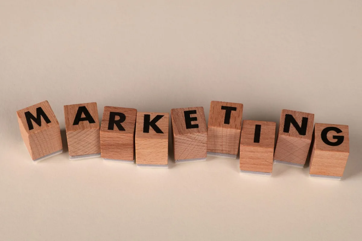 Identifying Key Competitive Advantages of Automated Messaging Tools - Businesses Stay Competitive Identifying Key Competitive Advantages of Automated Messaging Tools - Businesses Stay Competitive