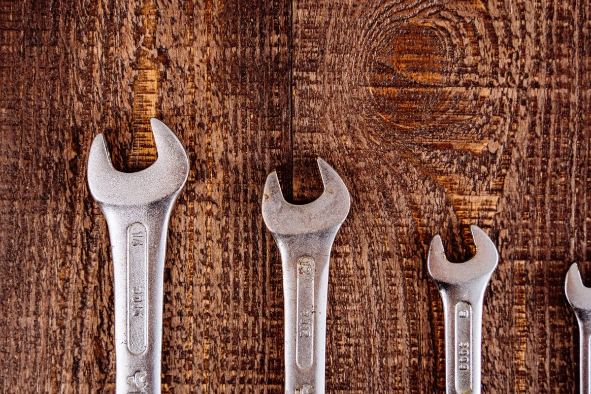 Challenges in Implementing Automated Messaging Tools for Faster Responses - Improve Response Time