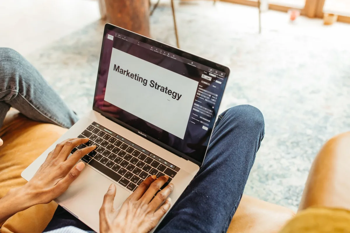 Enhancing Customer Experience with Automated Messaging Tools in Omnichannel Strategies - Support Omnichannel Strategies