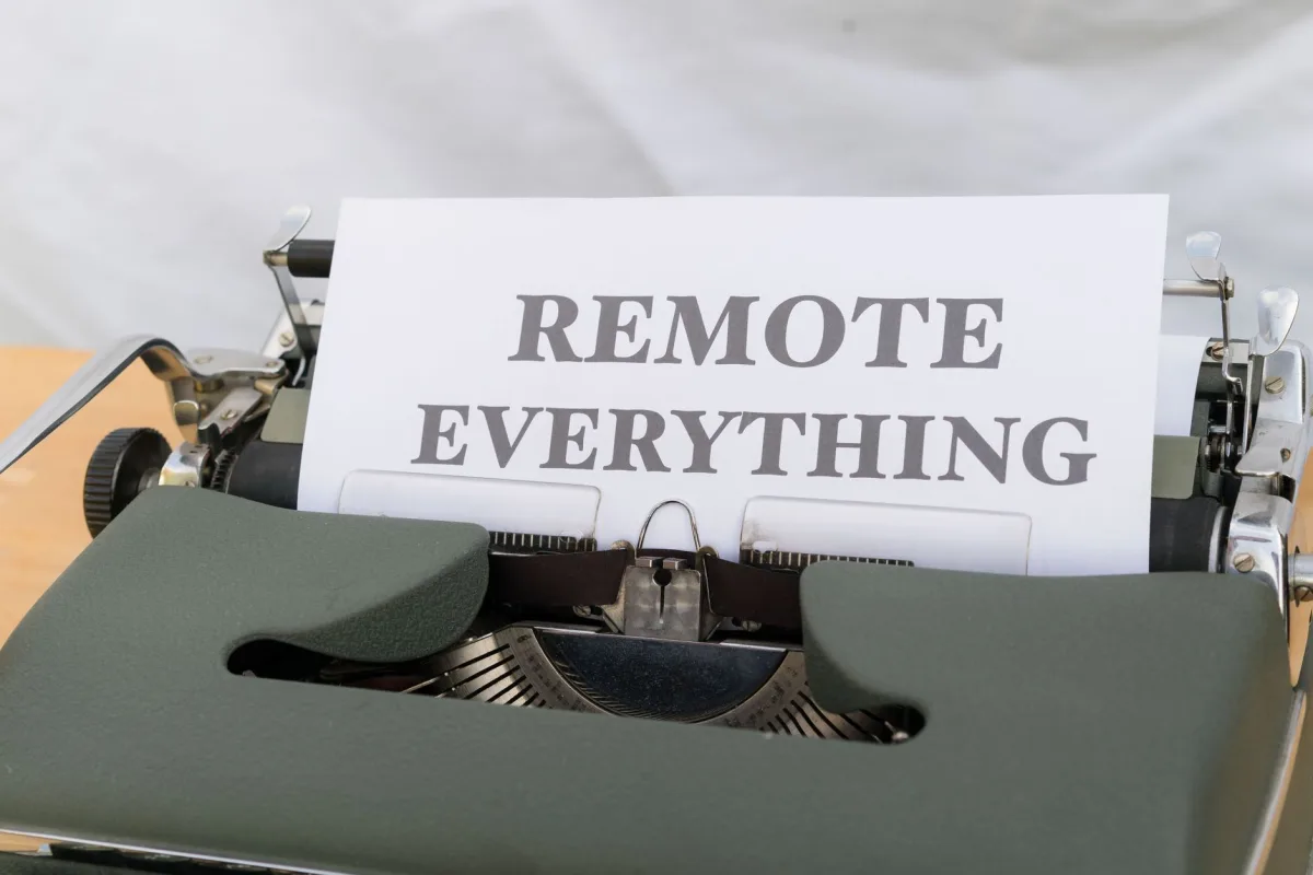 Implementing Automated Messaging Tools for Project Management - Support Remote Teams Implementing Automated Messaging Tools for Project Management - Support Remote Teams