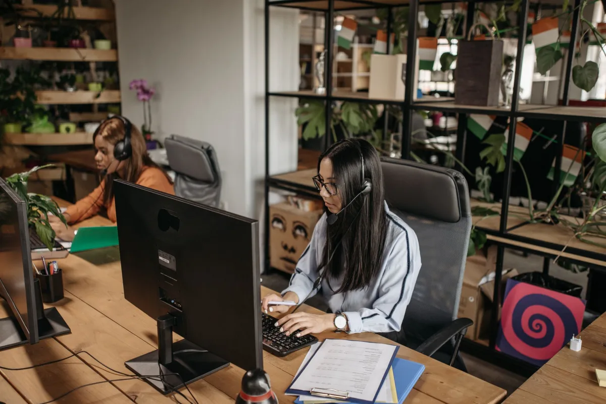 Implementing Data-Driven Improvements from Message Logs - companies use message