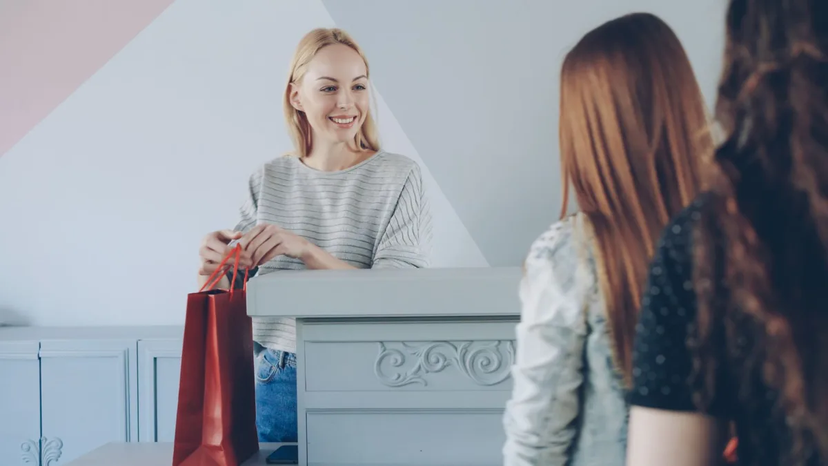 Customer Messaging Support Enhances Engagement Through Personalization Techniques - customer messaging support enhances