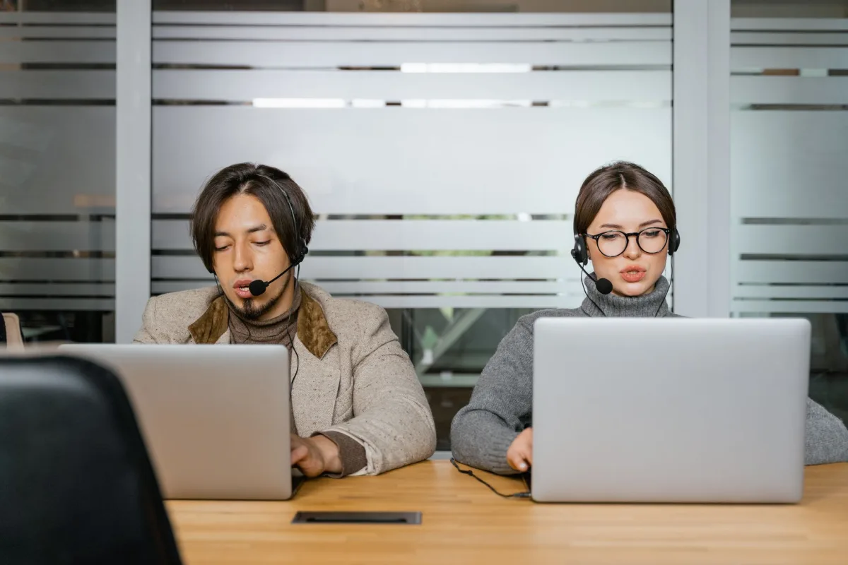 How Customer Messaging Support Improves First Contact Resolution How Customer Messaging Support Improves First Contact Resolution