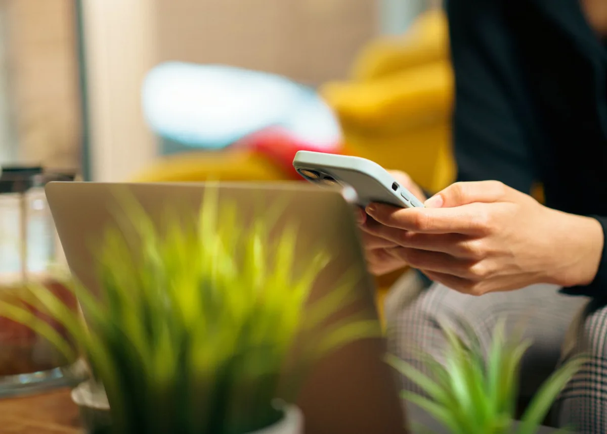 Utilizing Real-Time Feedback to Enhance Digital Messaging Effectiveness - digital messaging strategies improve