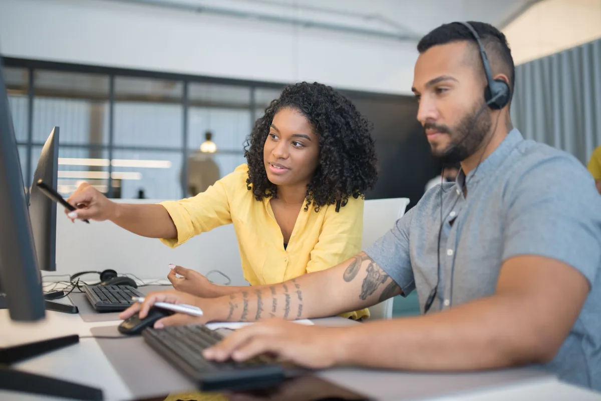 Leveraging AI in Messaging Solutions for Customer Support - messaging solutions streamline Leveraging AI in Messaging Solutions for Customer Support - messaging solutions streamline
