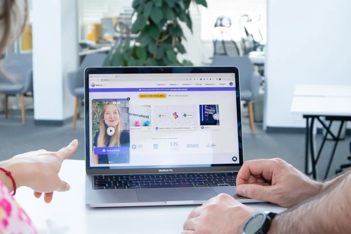 Integrating Real-Time Communication Messaging into Existing Platforms - real-time communication messaging