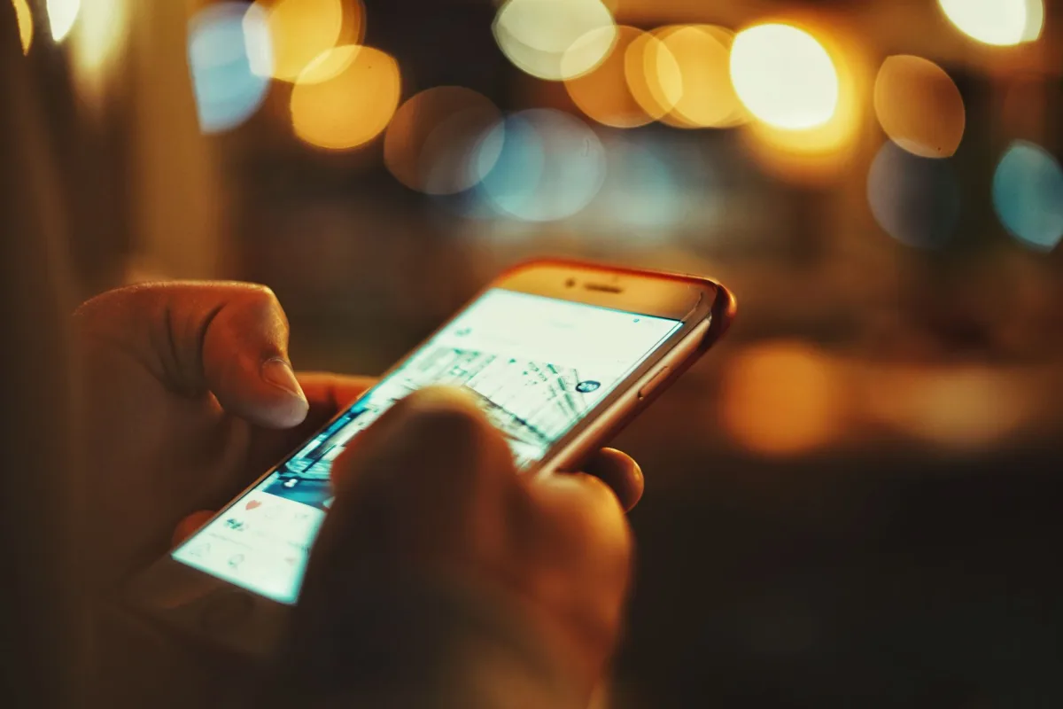 Utilizing Analytics to Optimize In-App Communication Messaging - optimize in-app communication messaging