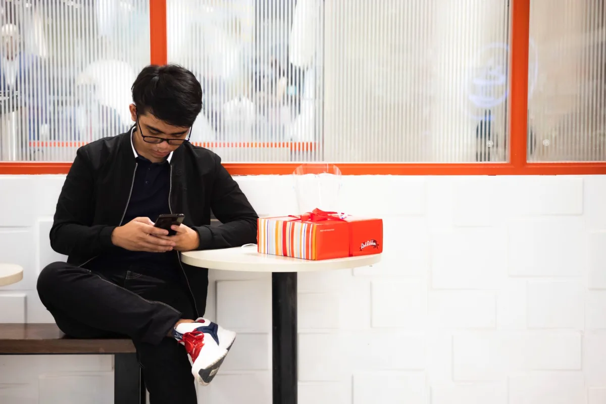 How to Use AI to Analyze Customer Emotions in Messages Effectively - analyze customer emotions in messages