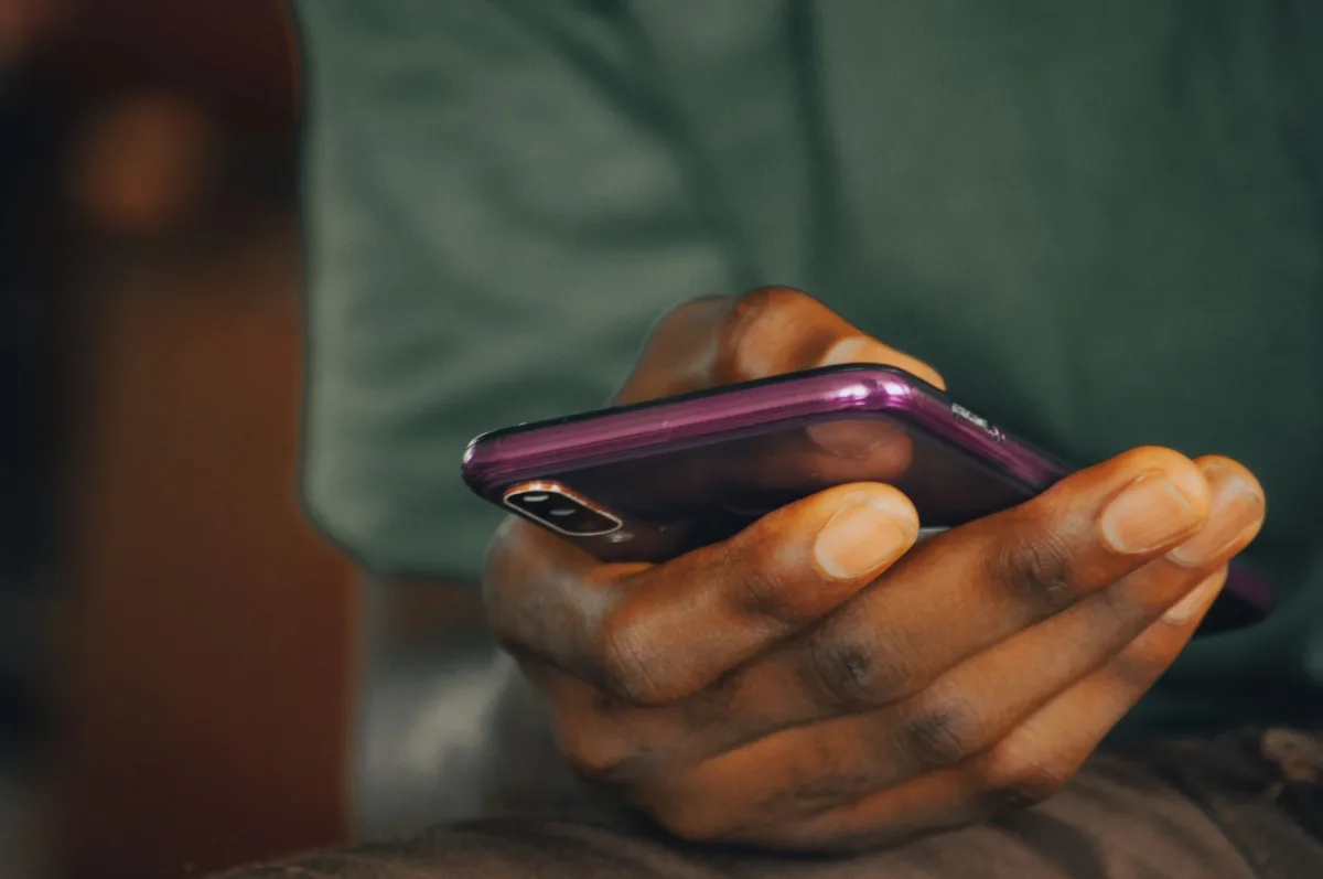 Utilizing Tone and Language for Effective Account Communication - clear account-related messages