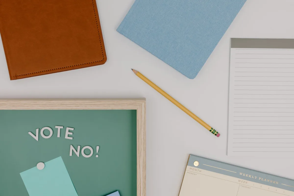 Timing Strategies for Effective Survey Distribution - messaging best practices Timing Strategies for Effective Survey Distribution - messaging best practices