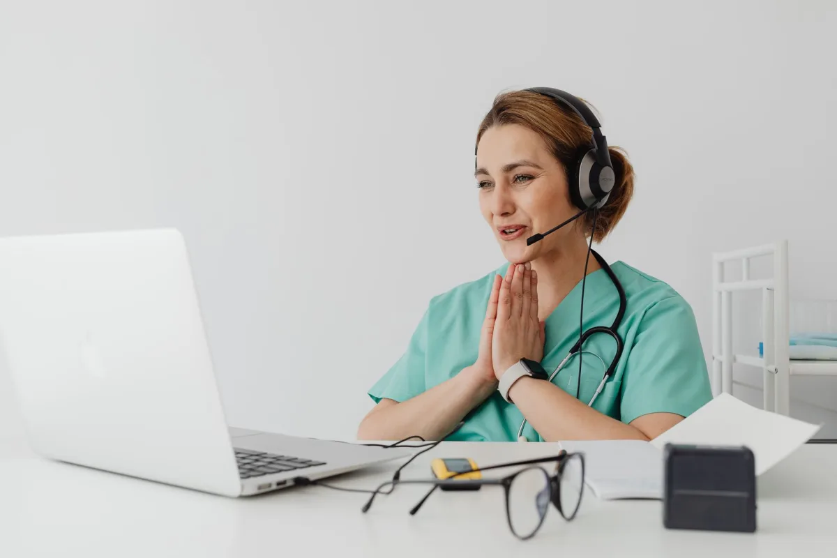 Key Challenges in Healthcare Communication - messaging solutions for healthcare