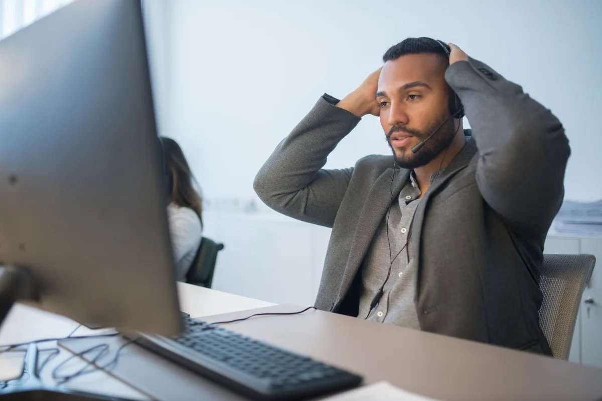Challenges in Implementing Messaging Solutions for Internal Helpdesk Support - messaging solutions for internal