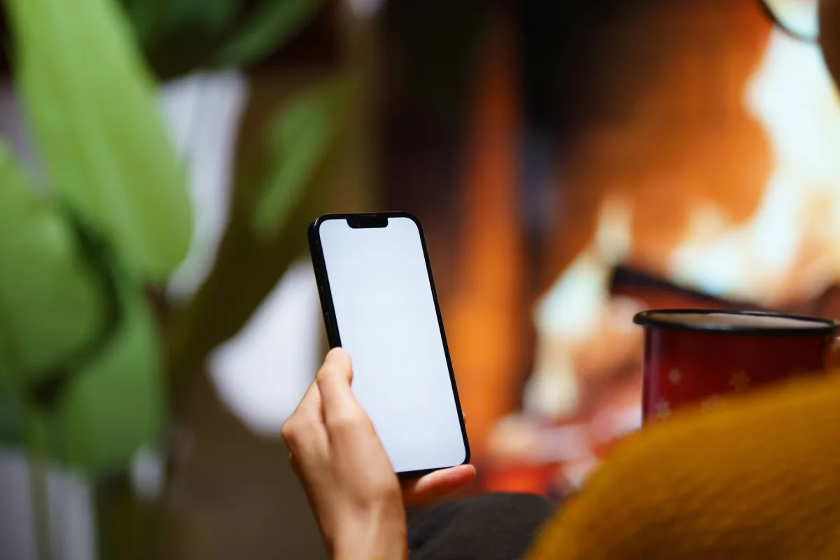 Real-Time Sync Keeping Messages Consistent: Implementation Strategies - real-time sync keeping messages