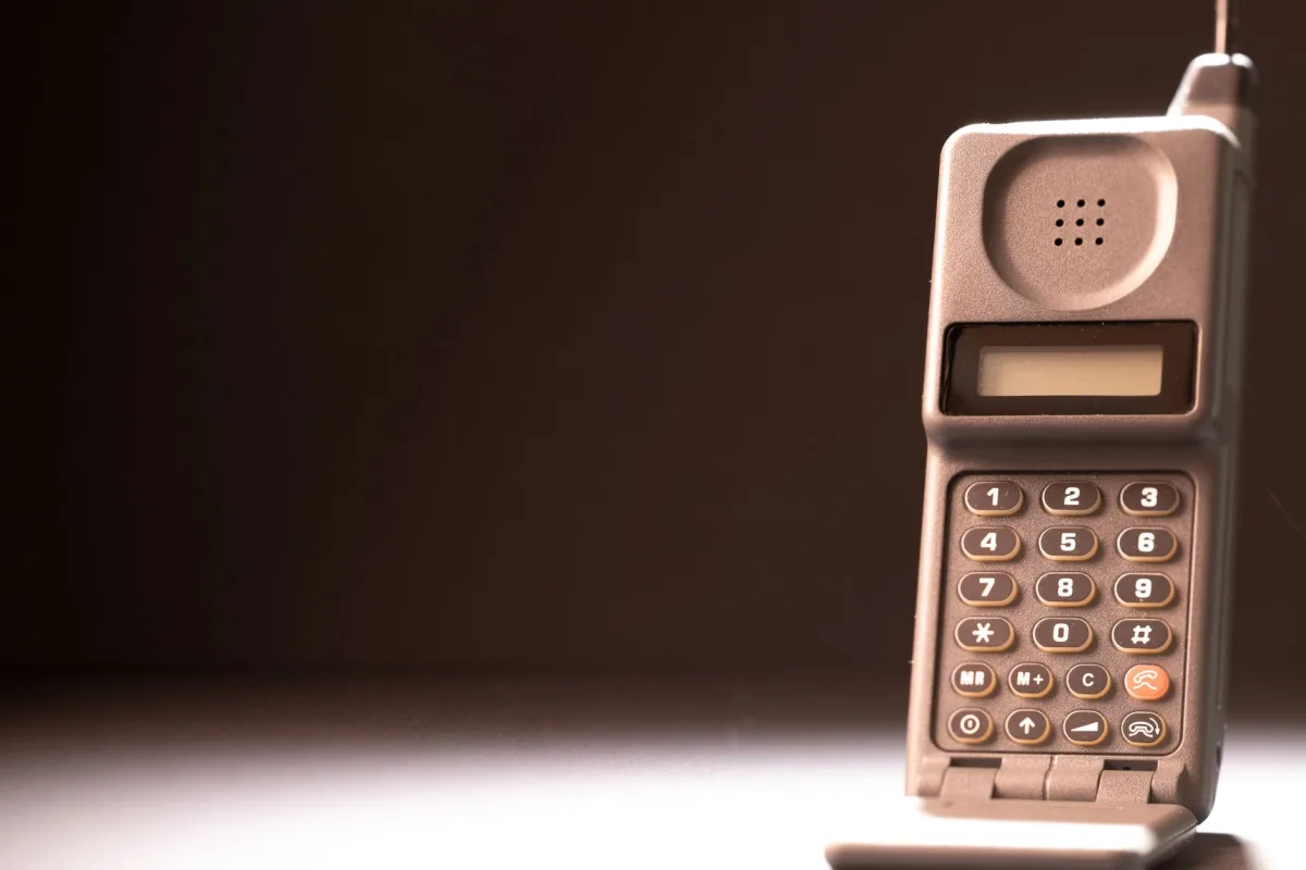 Historical Milestones in Messaging Solutions for Digital Business - The Evolution of Messaging Solutions