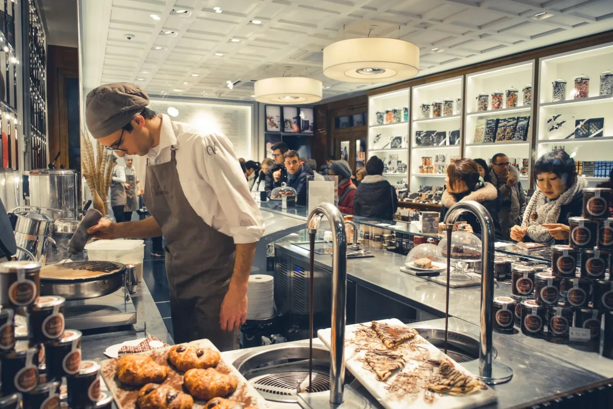 The Psychology Behind Great Customer Service Messages The Psychology Behind Great Customer Service Messages