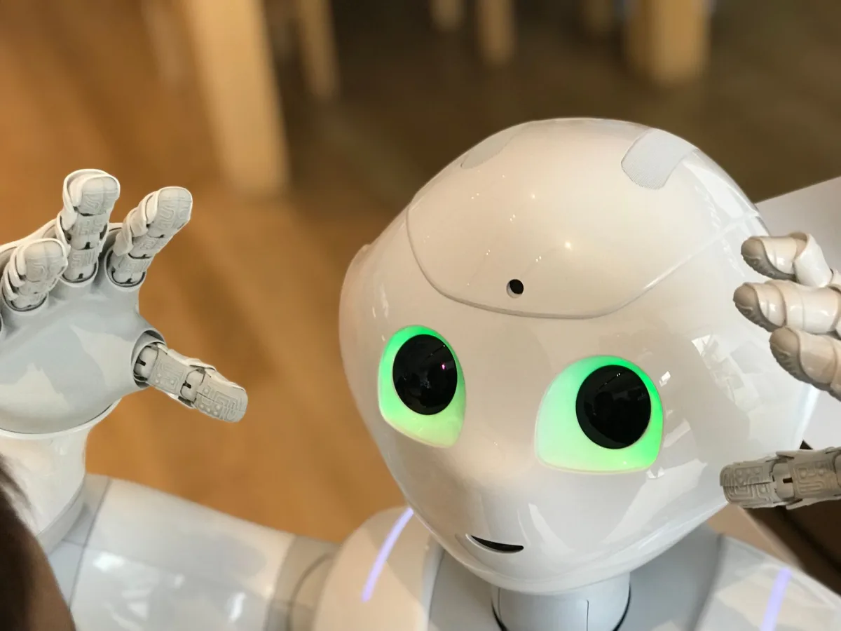 Evaluating the Cost-Benefit Ratio of Implementing Machine Learning in Messaging - role of machine learning Evaluating the Cost-Benefit Ratio of Implementing Machine Learning in Messaging - role of machine learning