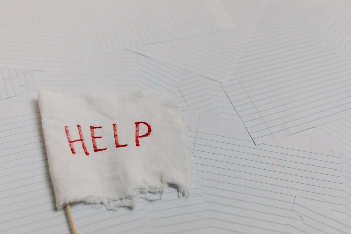 Understanding the Psychology Behind Customer Support Messaging - writing support messages
