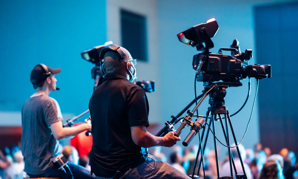 Key Technologies Enabling Massive Broadcasting Messaging Tools - tech behind massive Key Technologies Enabling Massive Broadcasting Messaging Tools - tech behind massive