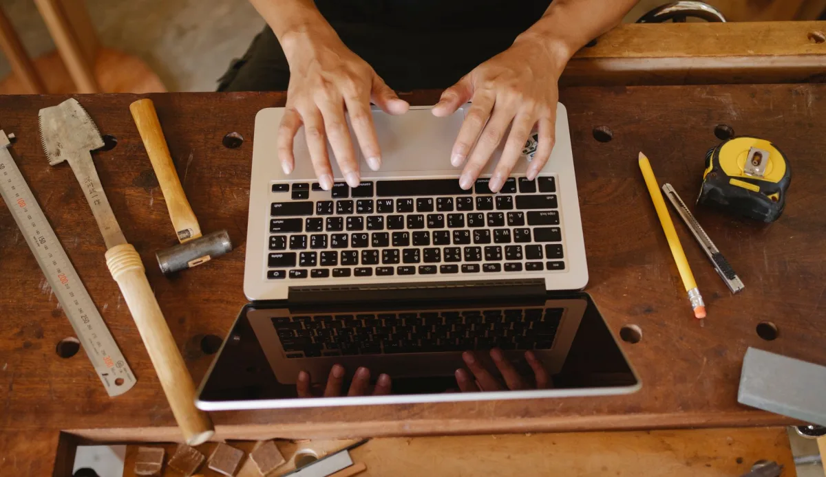 Integrating Automated Messaging Tools into Existing Workflows - Tools to Reduce Workload