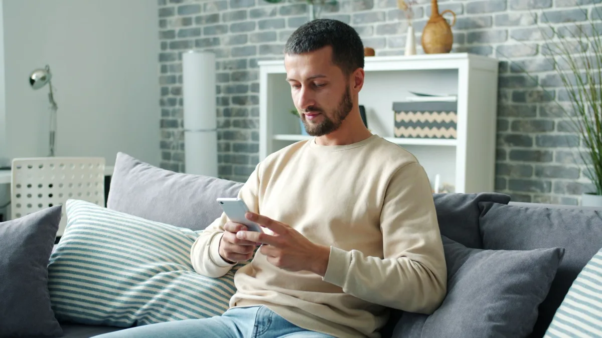 Utilizing Behavioral Data to Optimize Communication Messaging Timing - using communication messaging Utilizing Behavioral Data to Optimize Communication Messaging Timing - using communication messaging