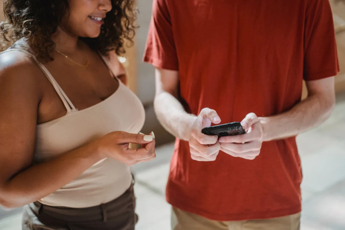 Implementing Gamification Strategies in Communication Messaging - using gamification in communication