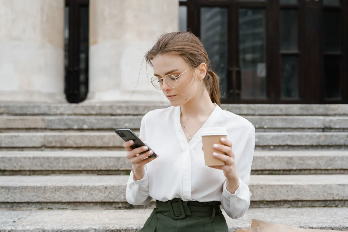 Integrating Messaging Solutions with Existing Business Tools - messaging solutions Integrating Messaging Solutions with Existing Business Tools - messaging solutions